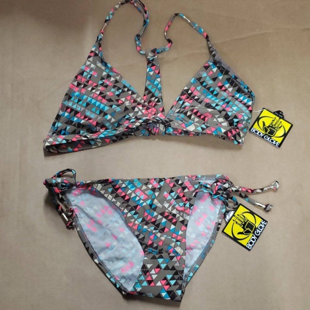 Body Glove Triangle Bikini in Gray with Pink & Blue Triangle Print